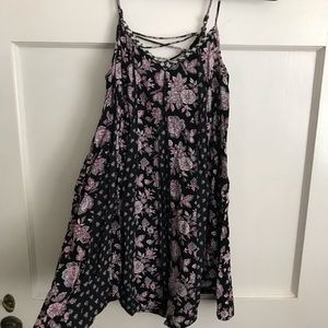 American eagle floral shift dress